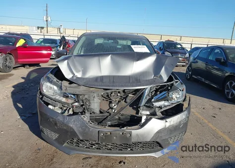 2017 Nissan Sentra Sv z USA, uszkodzony, nr VIN 3N1AB7AP0HY286620